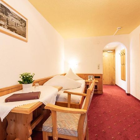 Hotel Garni Tyola Ισγκλ Εξωτερικό φωτογραφία