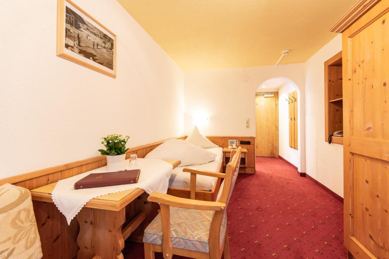 Hotel Garni Tyola Ισγκλ Εξωτερικό φωτογραφία